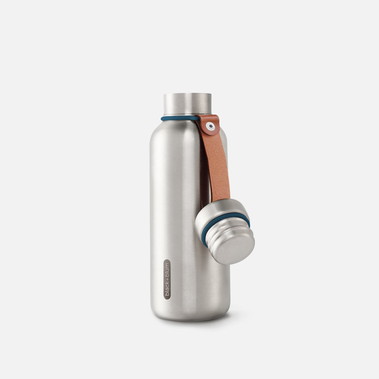 A black water bottle vacuum insulated stainless steel leak-proof