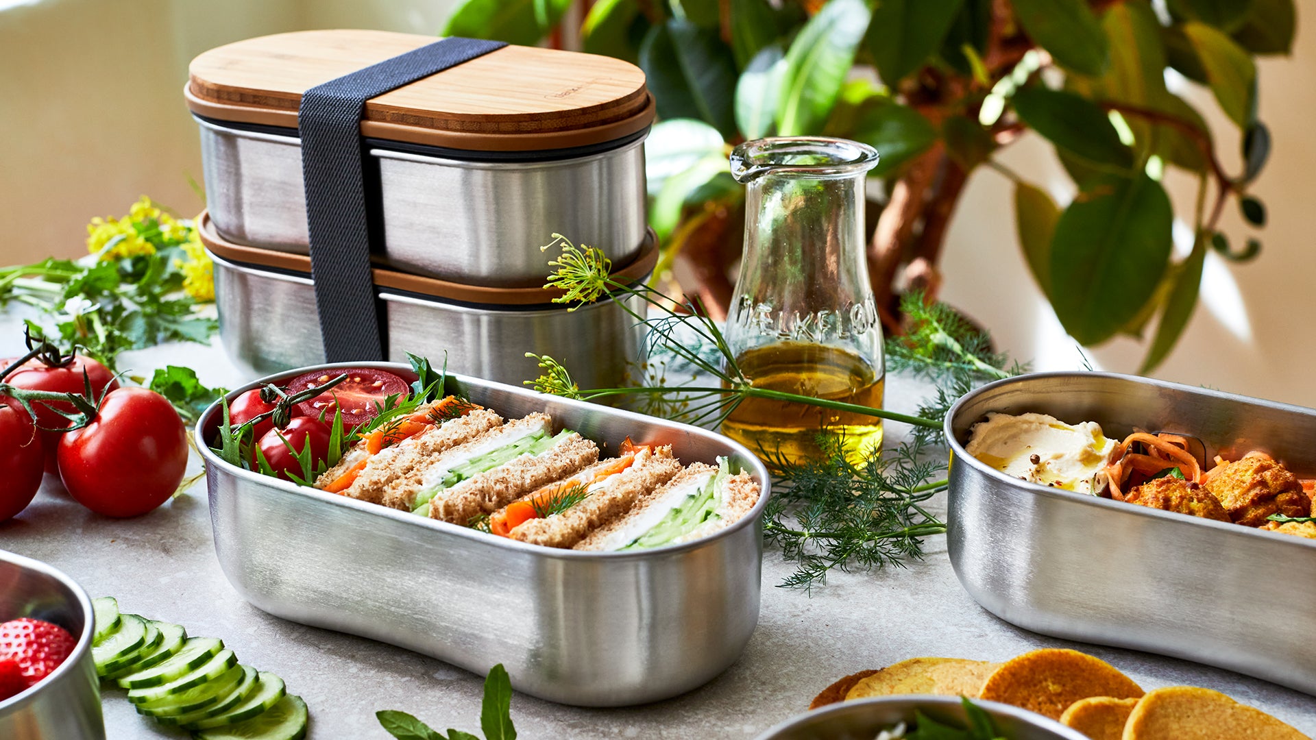 Black+Blum | Stainless Steel Bento Box | Reusable, 100% Leak Proof